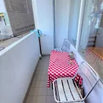 - Haus M, App 0meg02